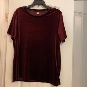 3/$25 ♥️Old Navy maroon velvet blouse shirt